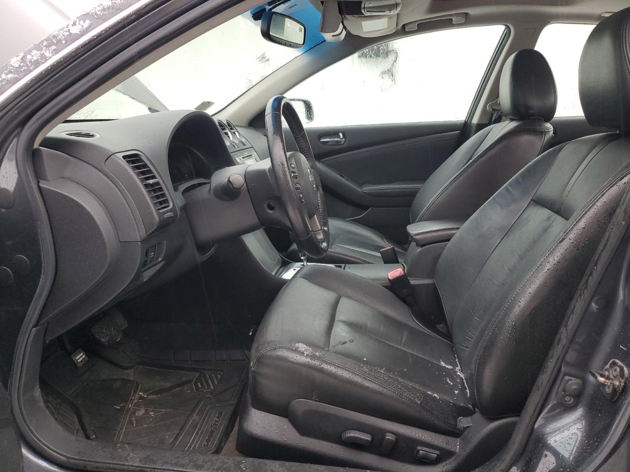 2010 Nissan Altima - Image 7