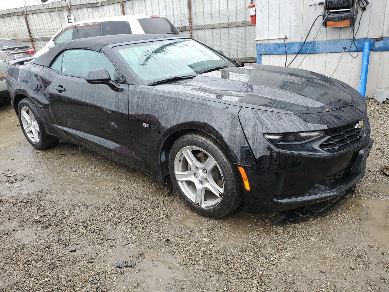 2023 Chevrolet Camaro - Image 4
