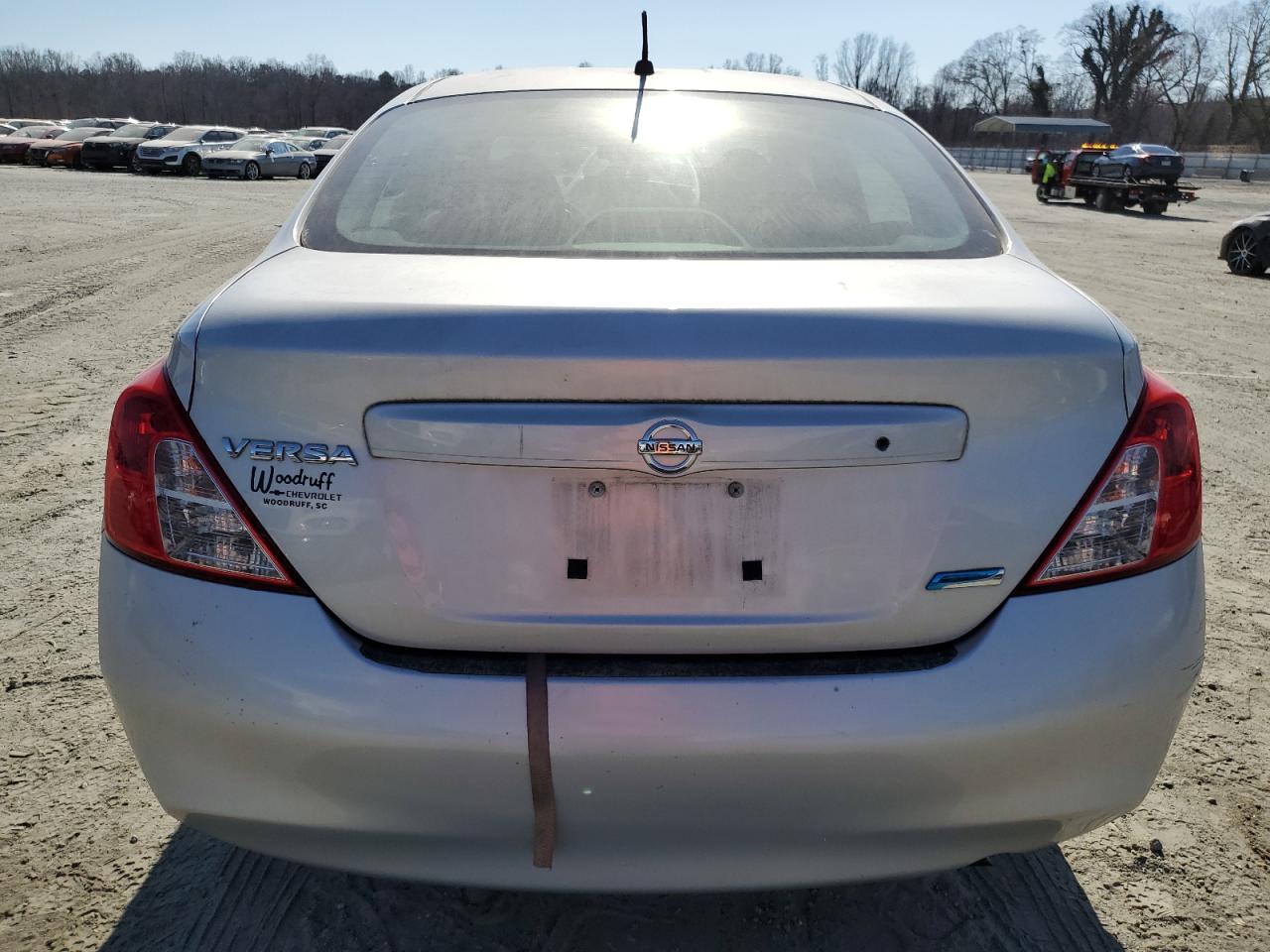 2013 Nissan Versa - Image 6