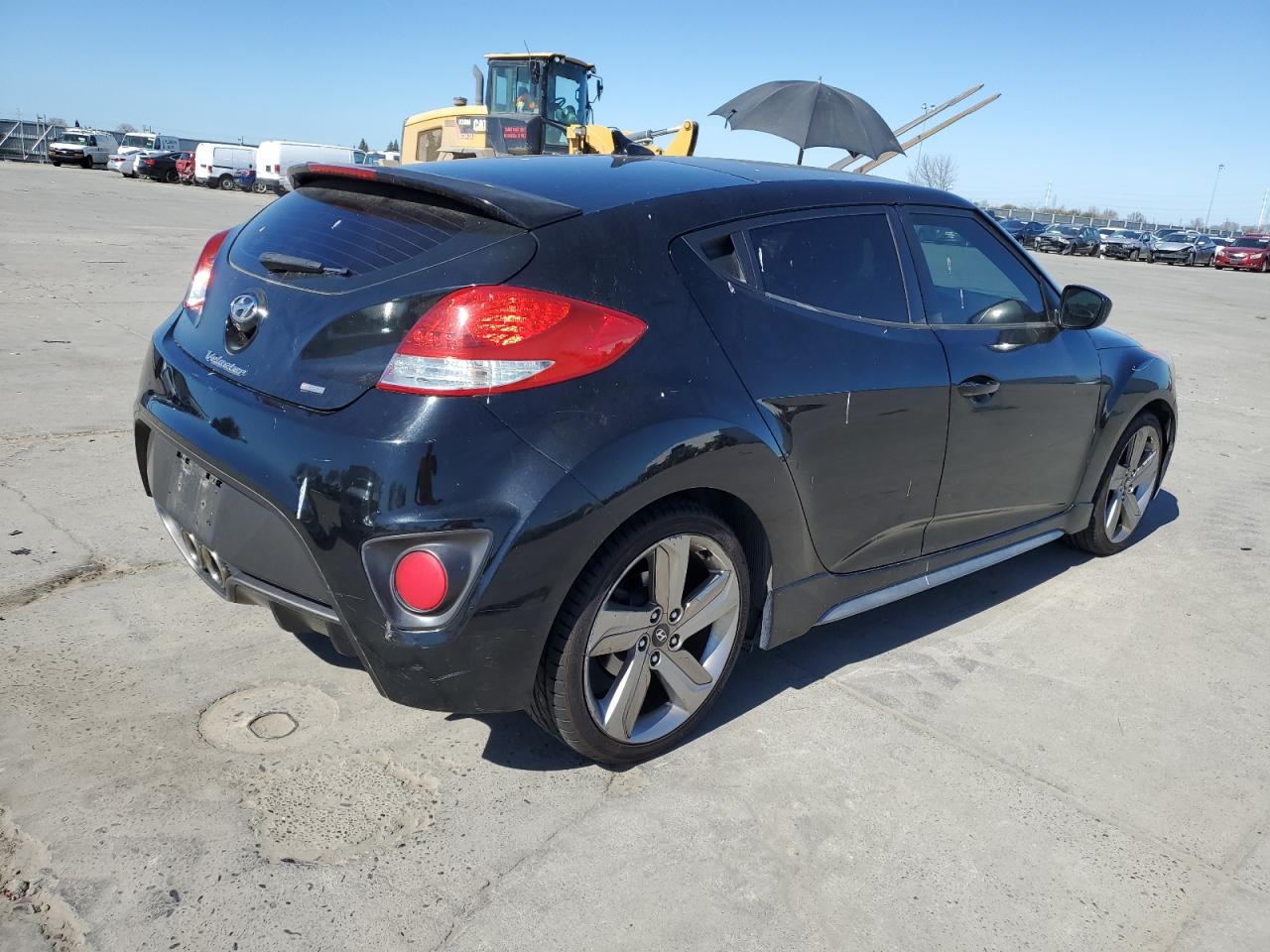 2015 Hyundai Veloster - Image 3