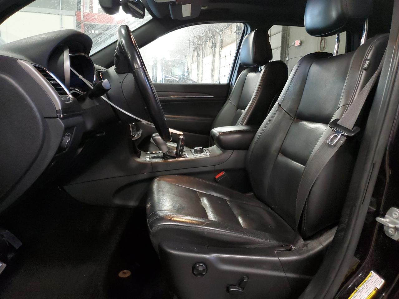 2020 Jeep Grand Cherokee - Image 7