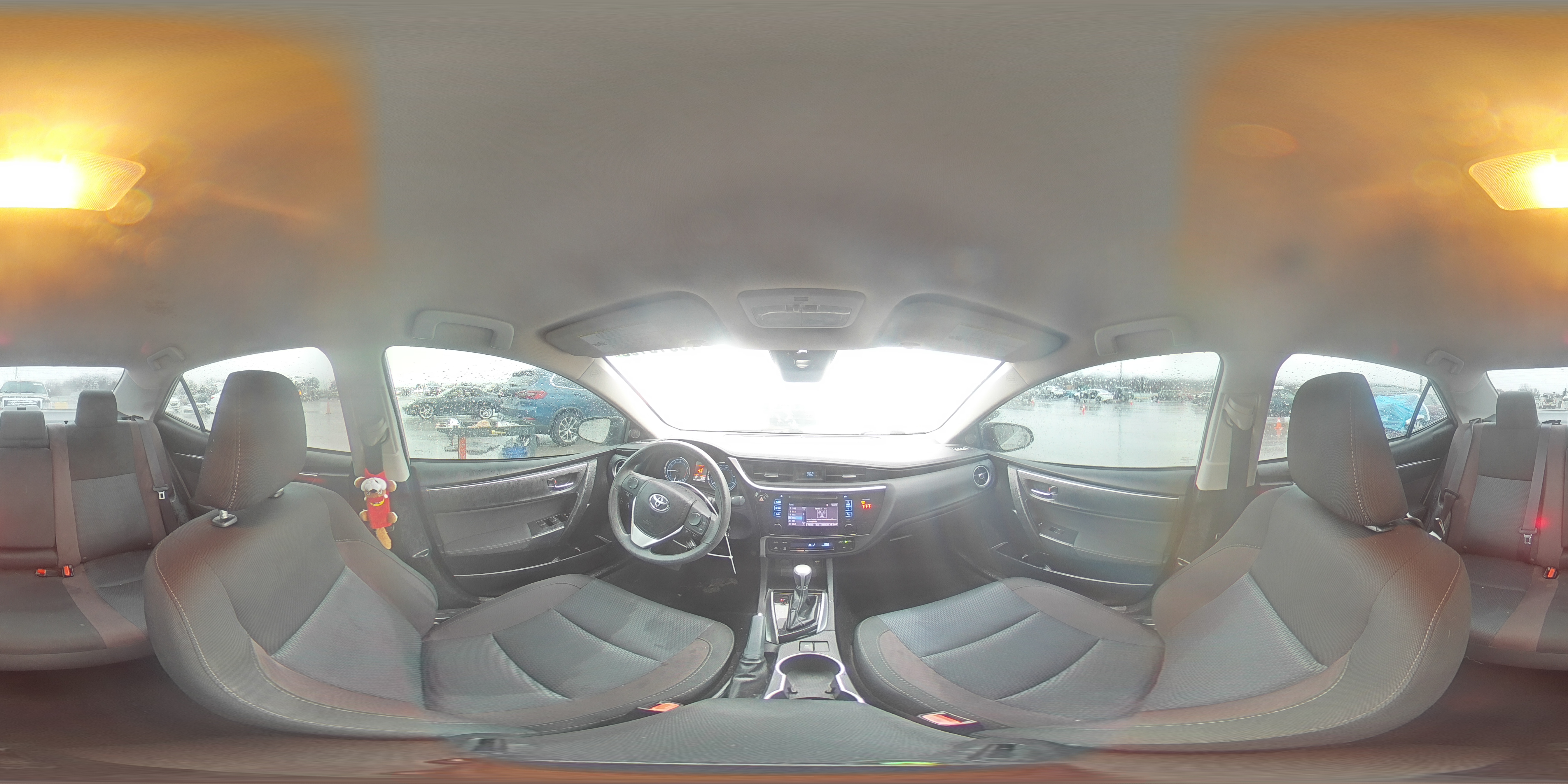 2018 Toyota Corolla - Image 13