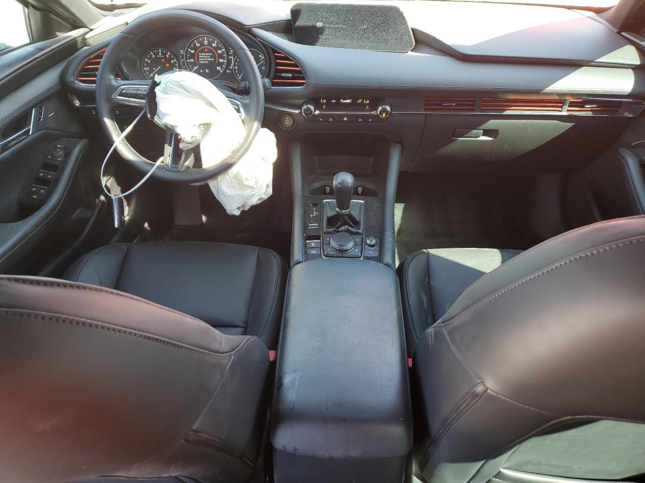 2022 Mazda 3 - Image 8