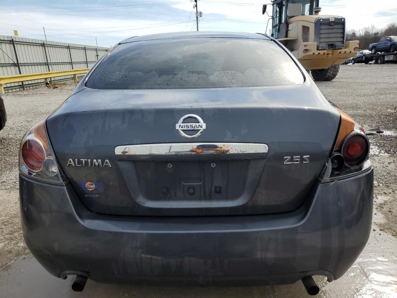 2009 Nissan Altima - Image 6