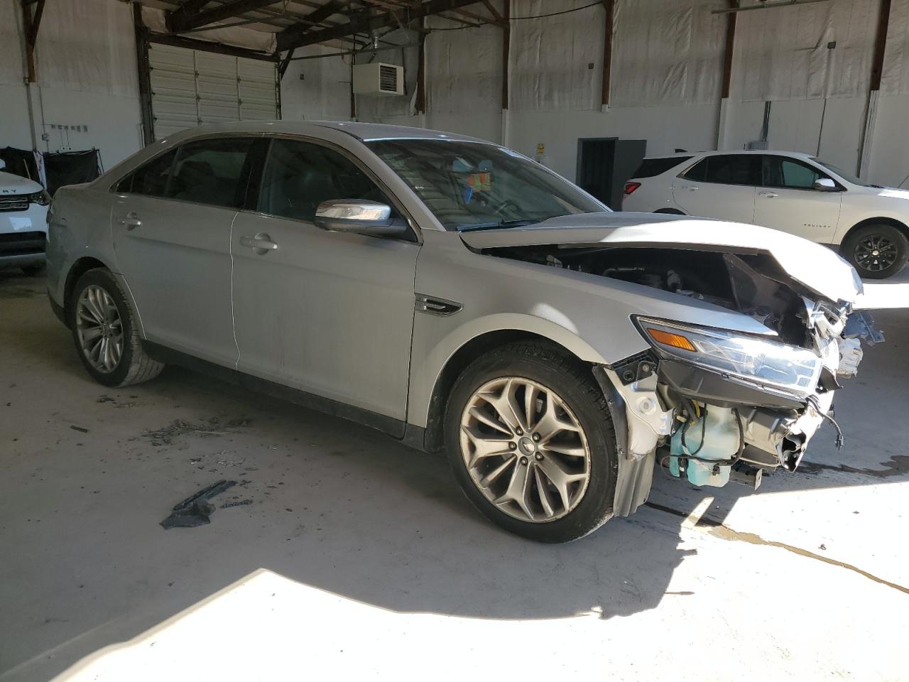 2014 Ford Taurus - Image 4