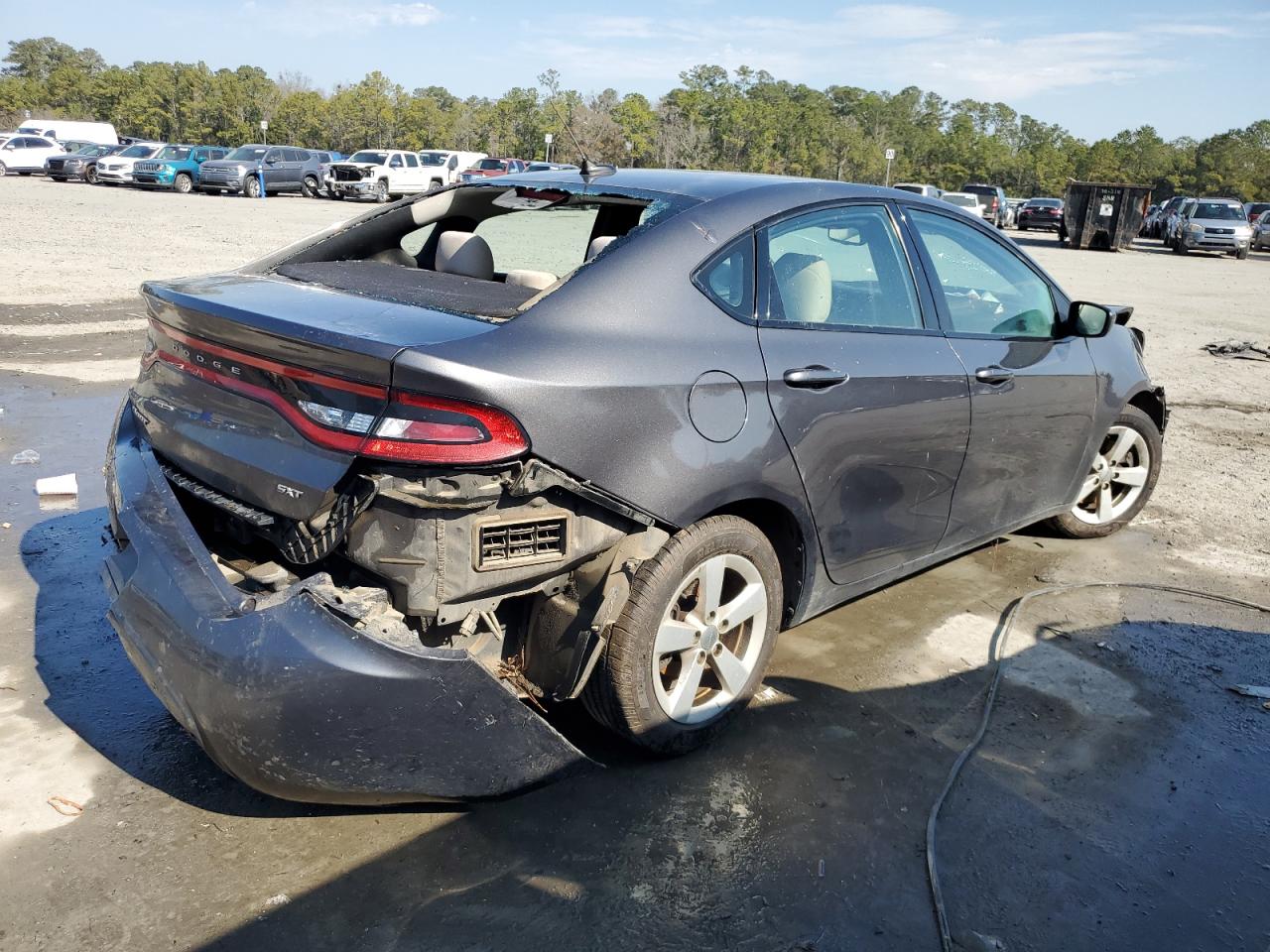 2015 Dodge Dart - Image 3