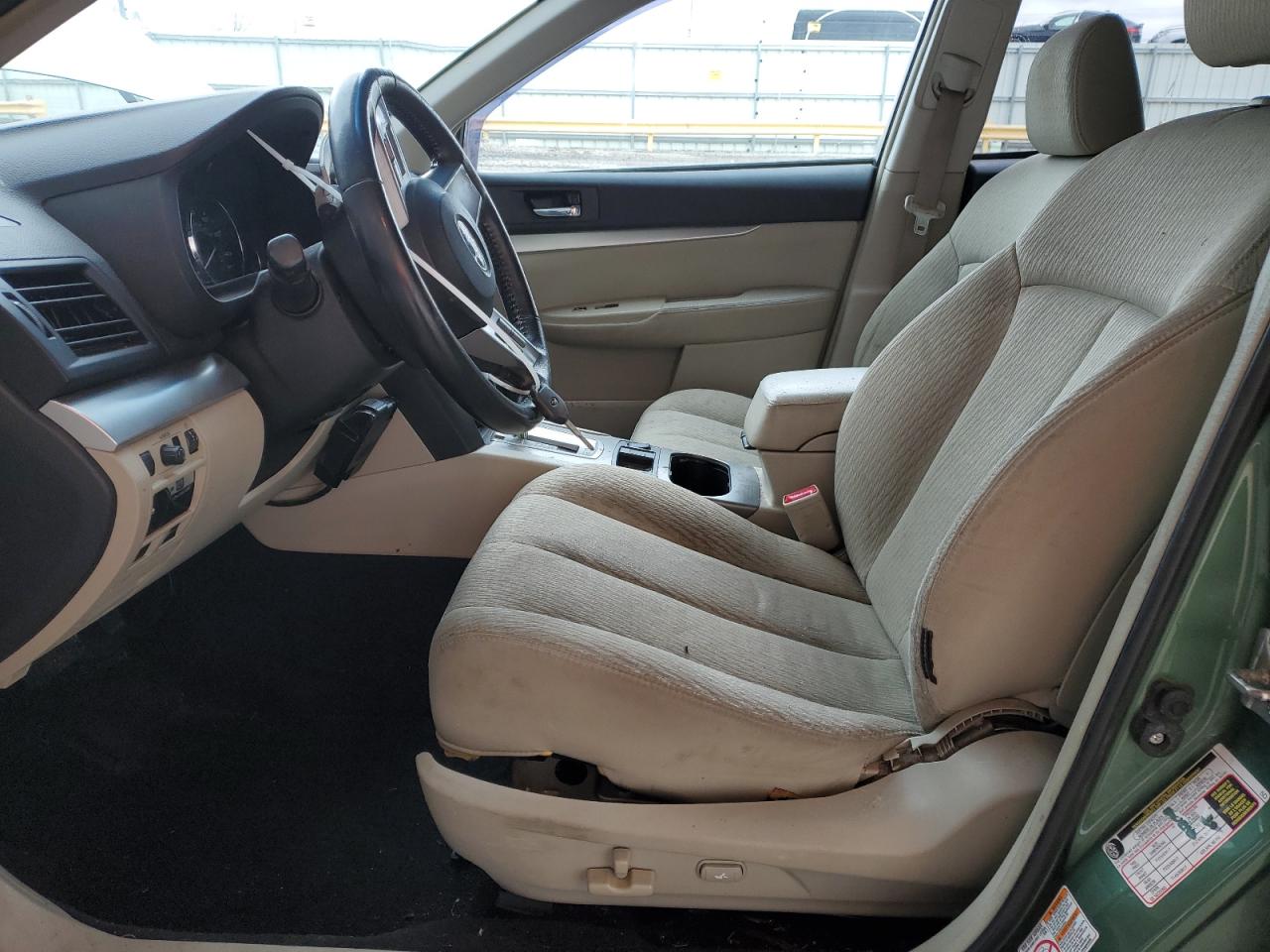 2010 Subaru Outback - Image 7