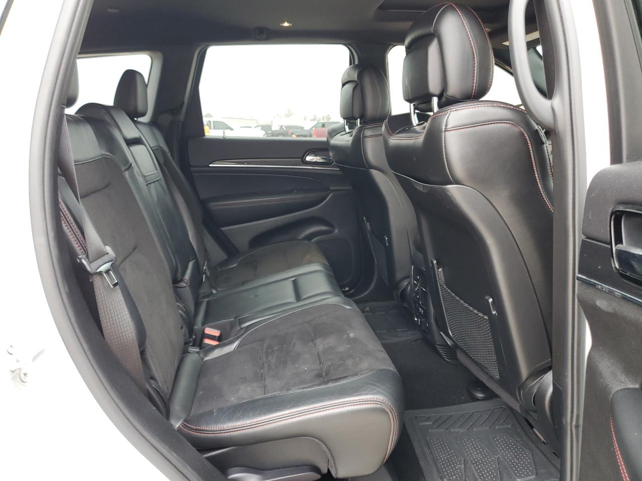 2020 Jeep Grand Cherokee - Image 11