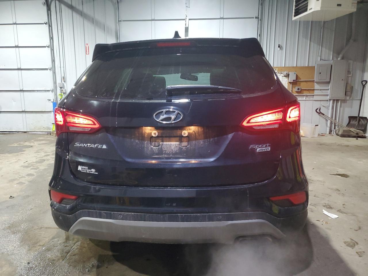 2017 Hyundai Santa Fe - Image 6