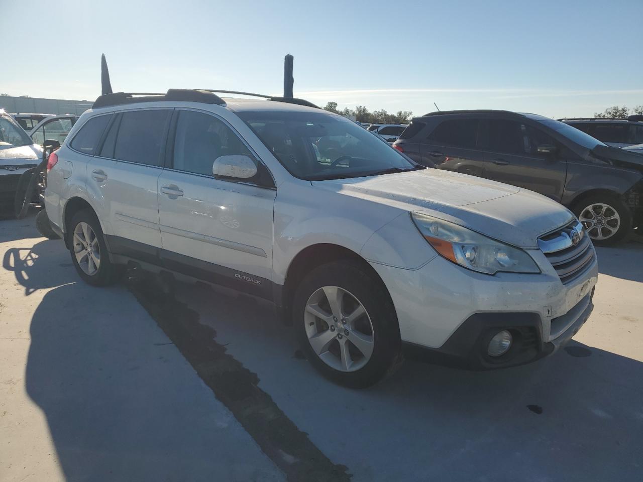 2013 Subaru Outback - Image 4
