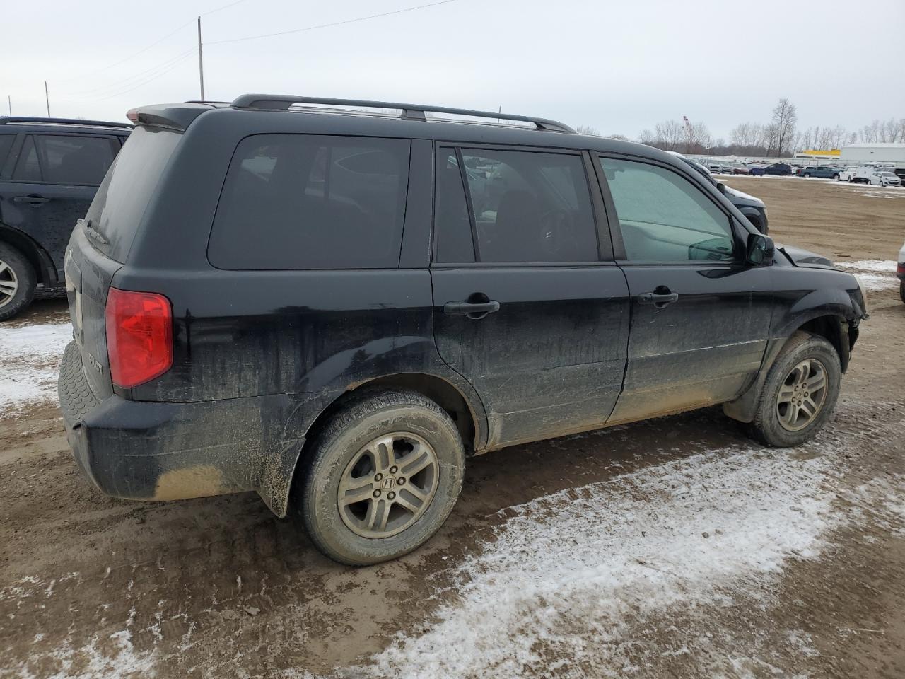 2003 Honda Pilot - Image 3