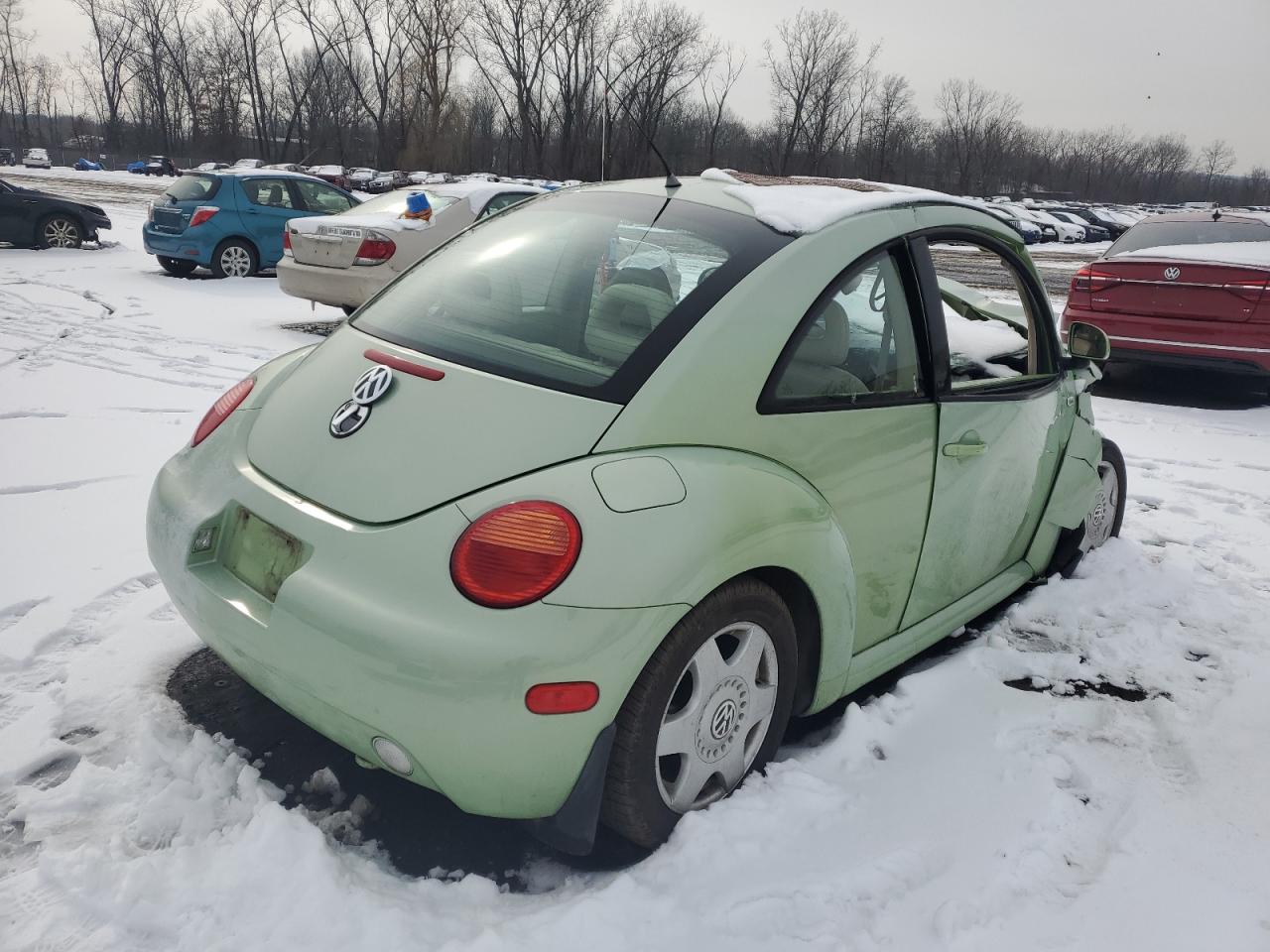 2000 Volkswagen Beetle - Image 3