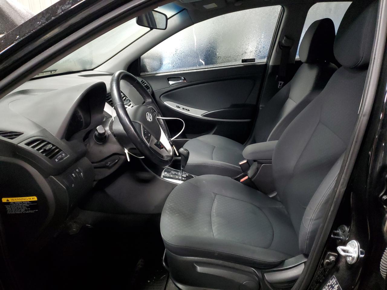 2014 Hyundai Accent - Image 7