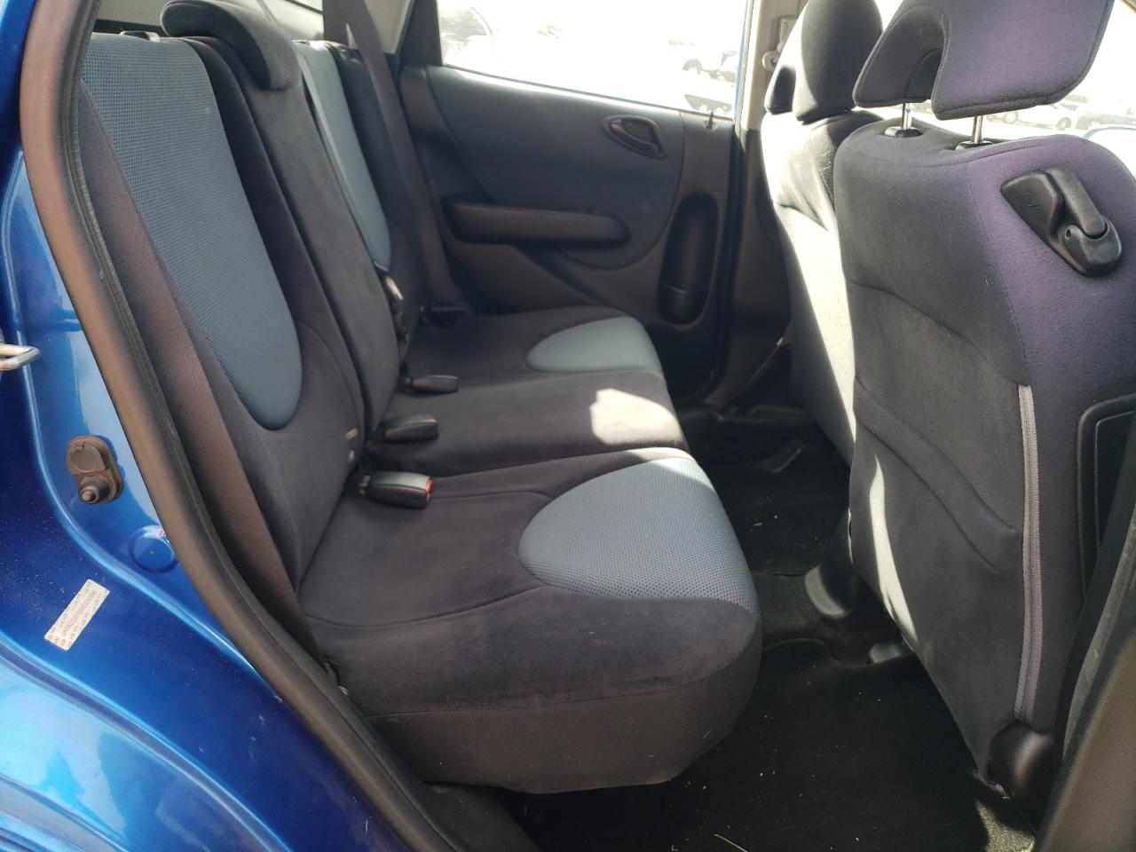 2008 Honda Fit - Image 10