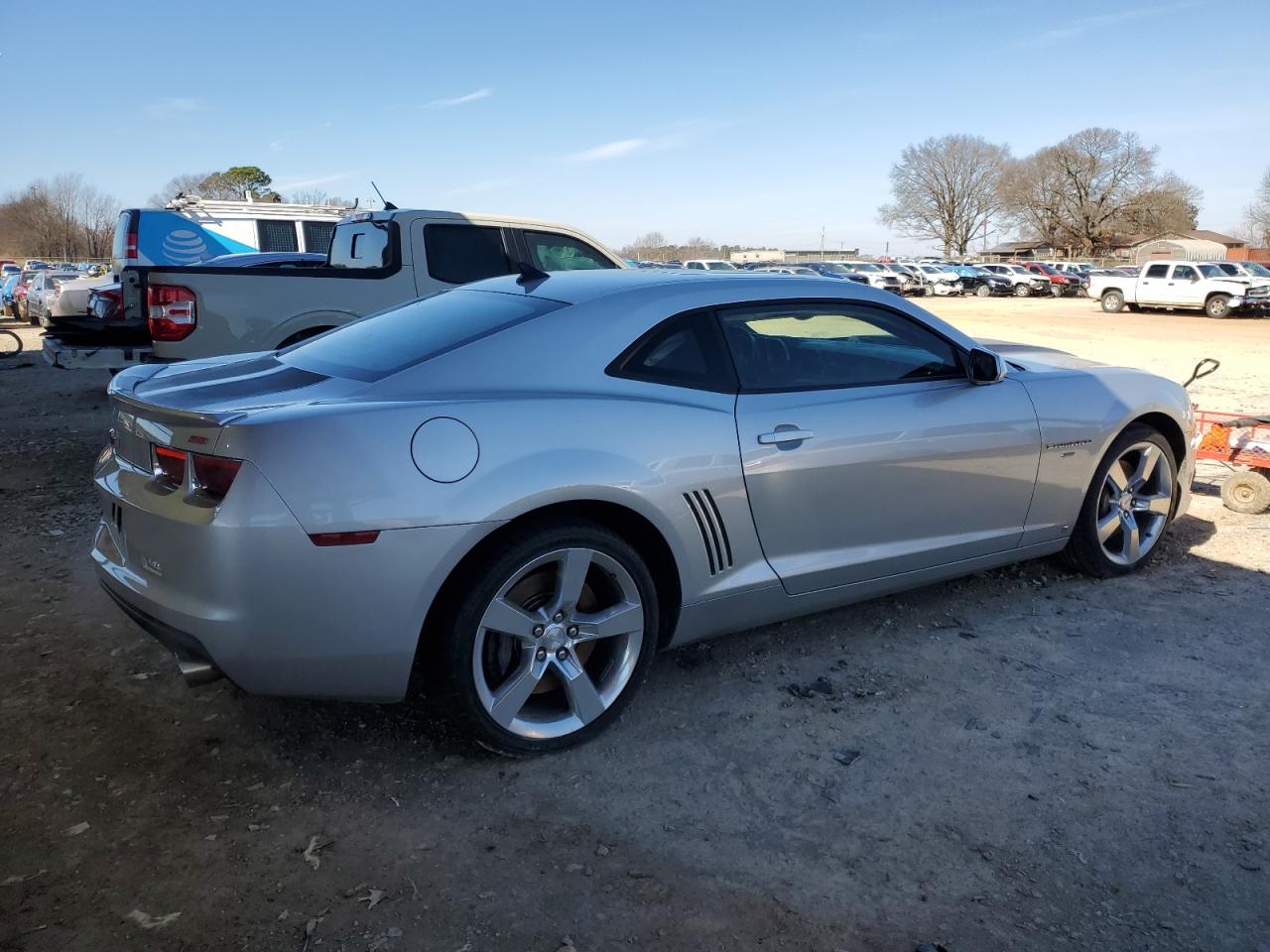 2010 Chevrolet Camaro - Image 3