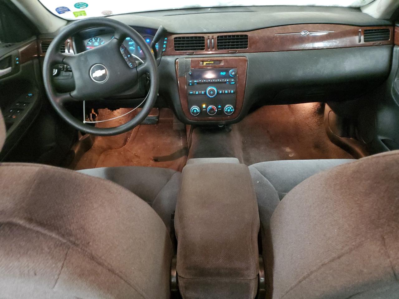 2008 Chevrolet Impala - Image 8