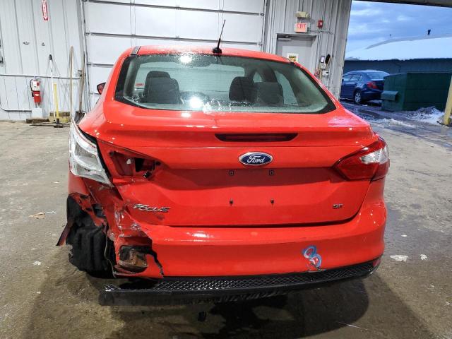  FORD FOCUS 2014 Red