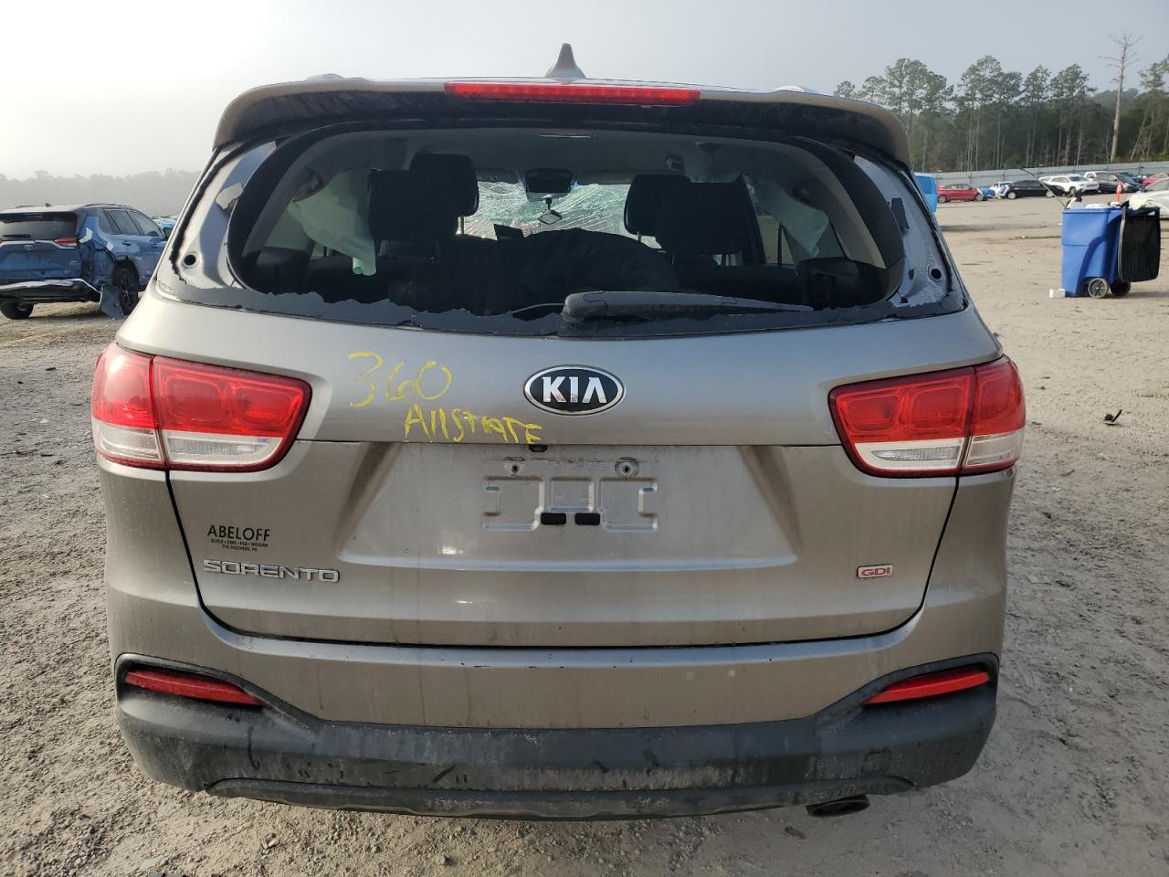 2016 Kia Sorento - Image 6