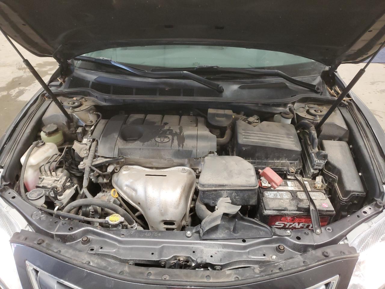 2011 Toyota Camry - Image 11