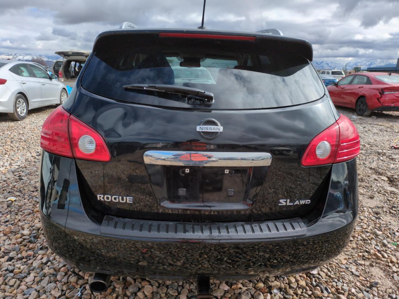 2011 Nissan Rogue - Image 6