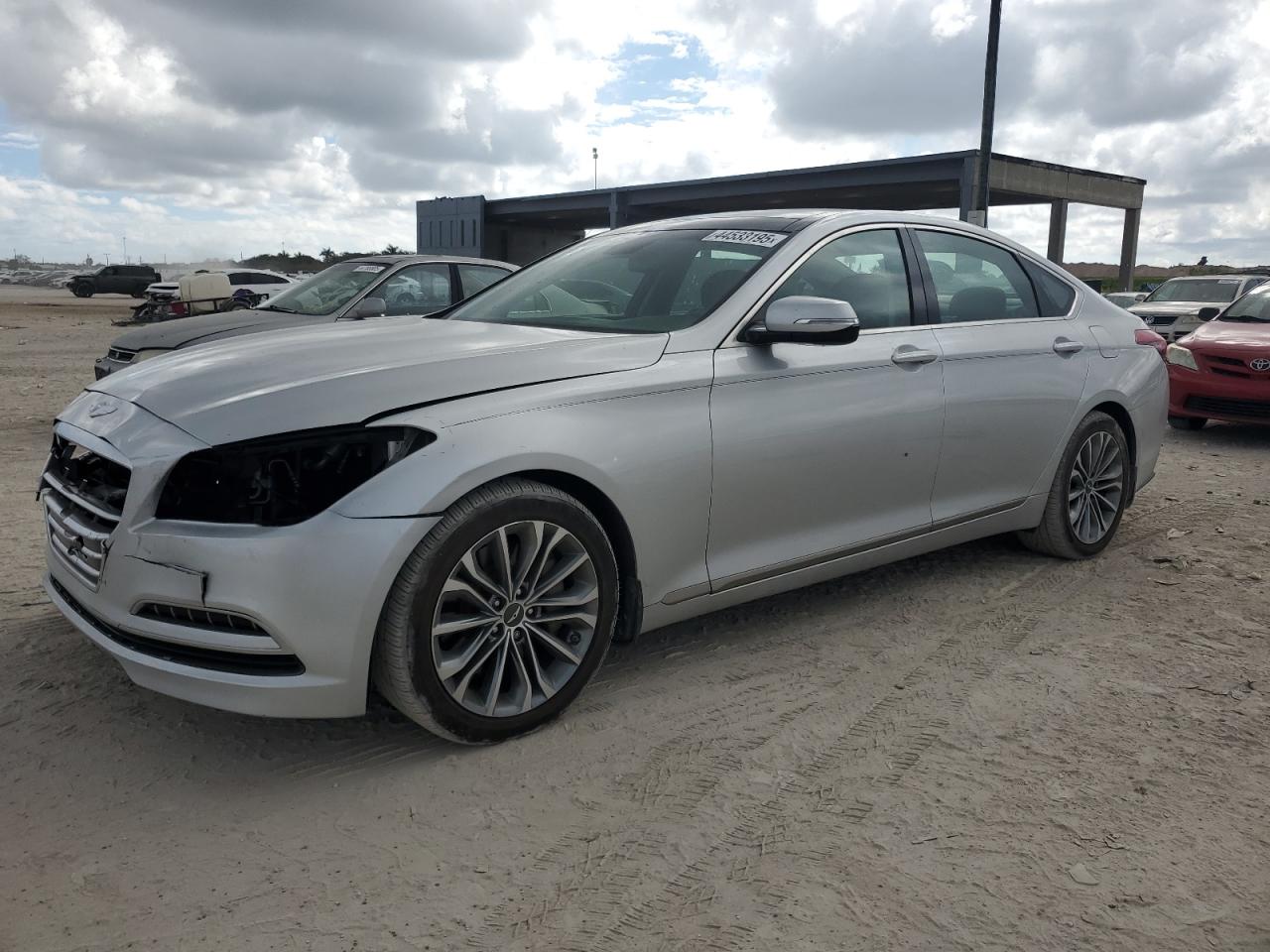 2015 Hyundai Genesis - Image 1