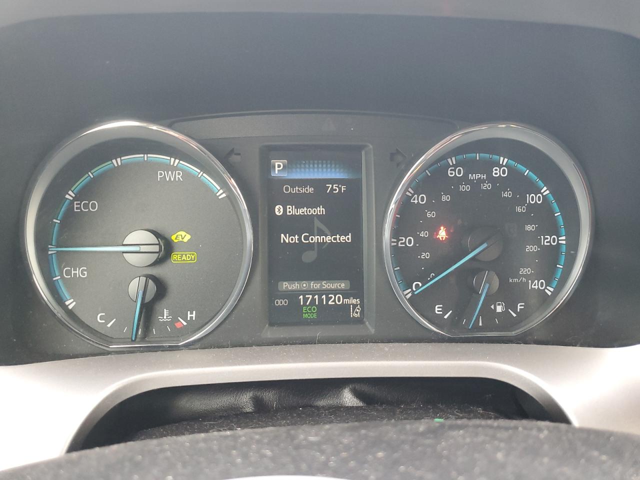 2018 Toyota RAV 4 - Image 9
