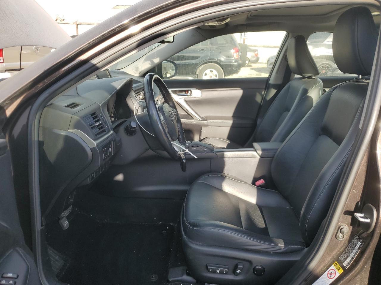 2012 Lexus CT - Image 7
