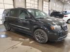 Blaine, MN에서 판매 중인 2015 Chrysler Town & Country S - Front End