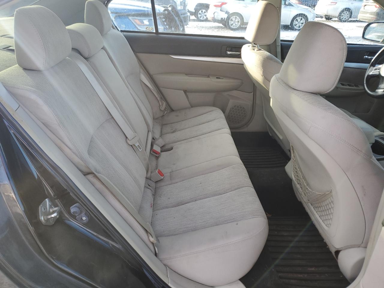 2014 Subaru Legacy - Image 10