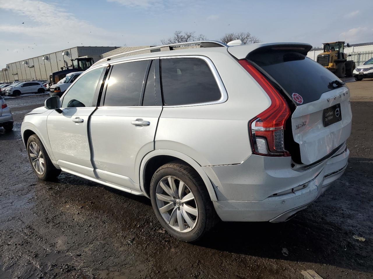 2016 Volvo XC90 - Image 2