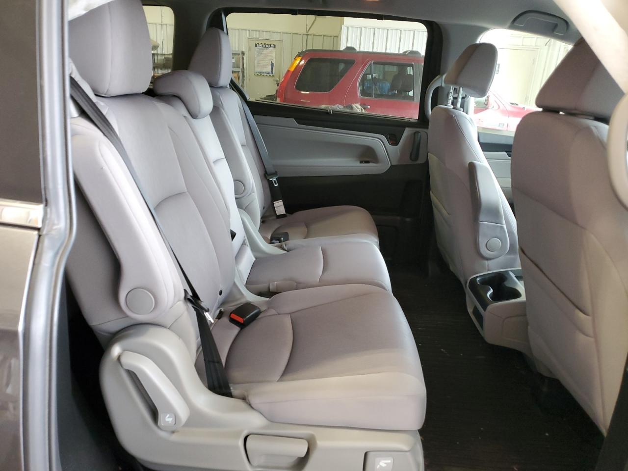2019 Honda Odyssey - Image 12