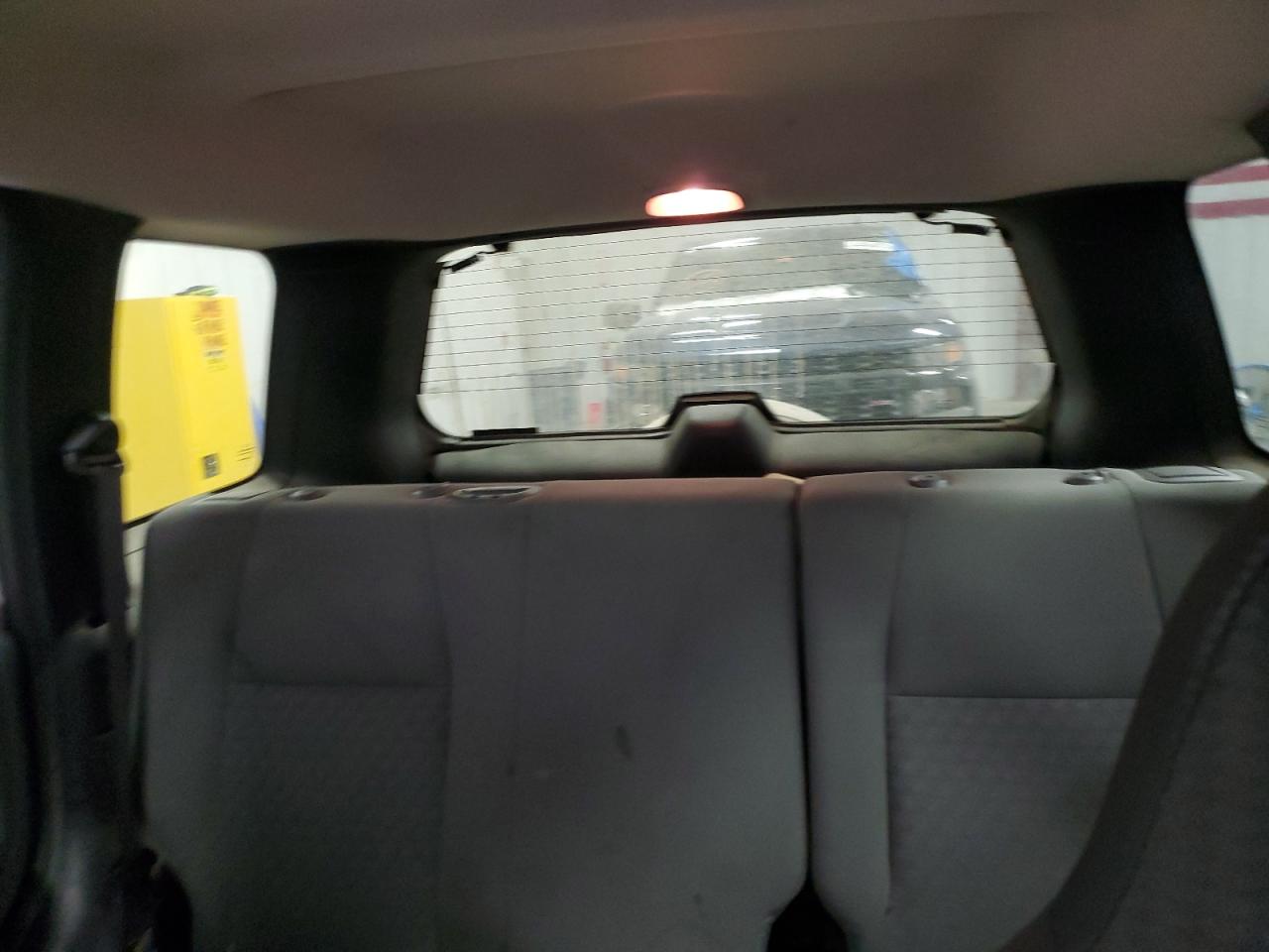 2004 Jeep Liberty (North America) - Image 10