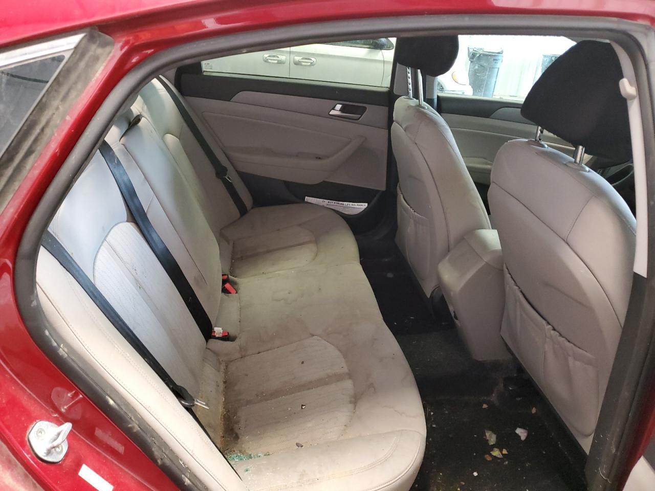 2016 Hyundai Sonata - Image 11