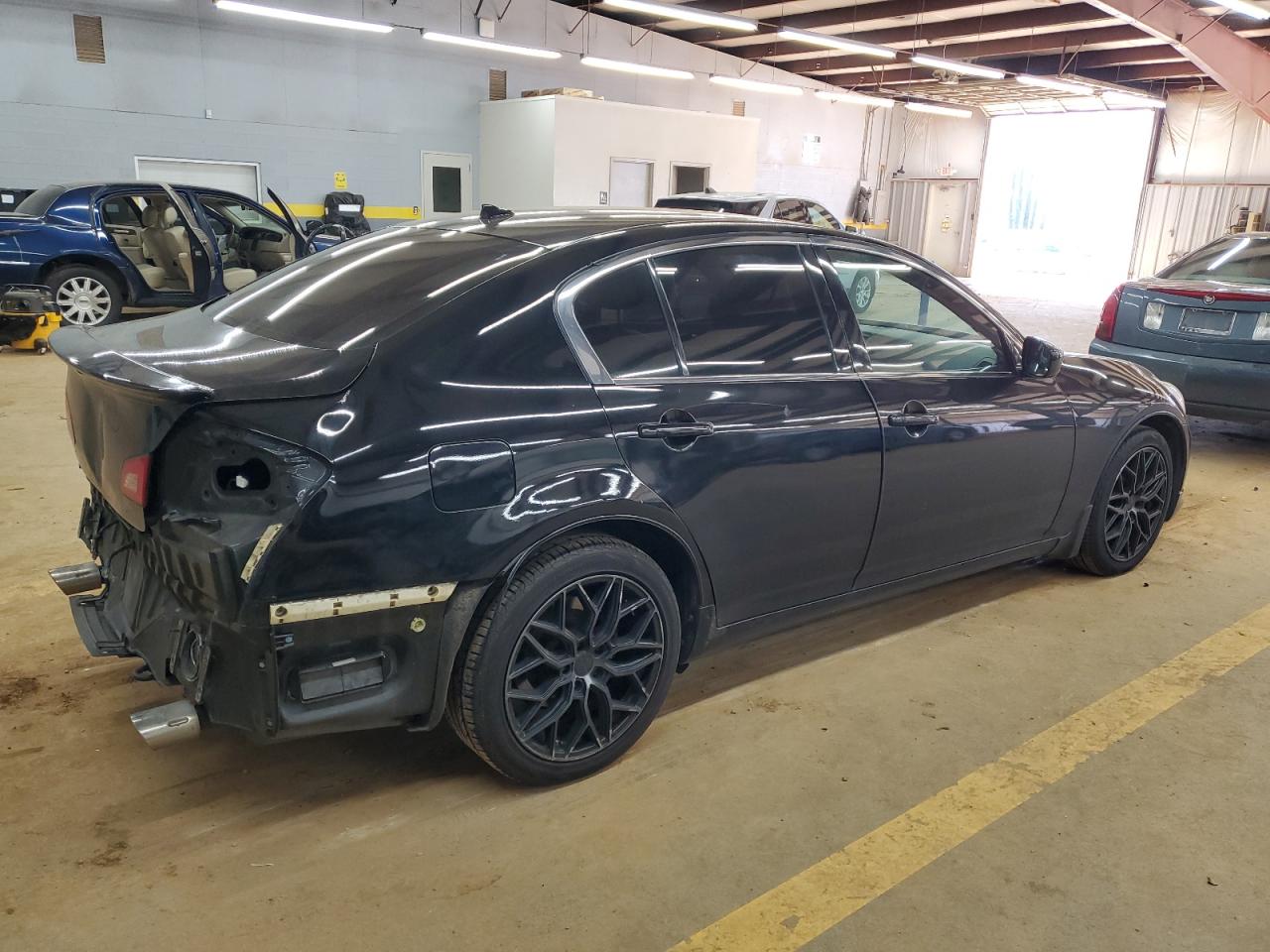 2011 Infiniti G - Image 3