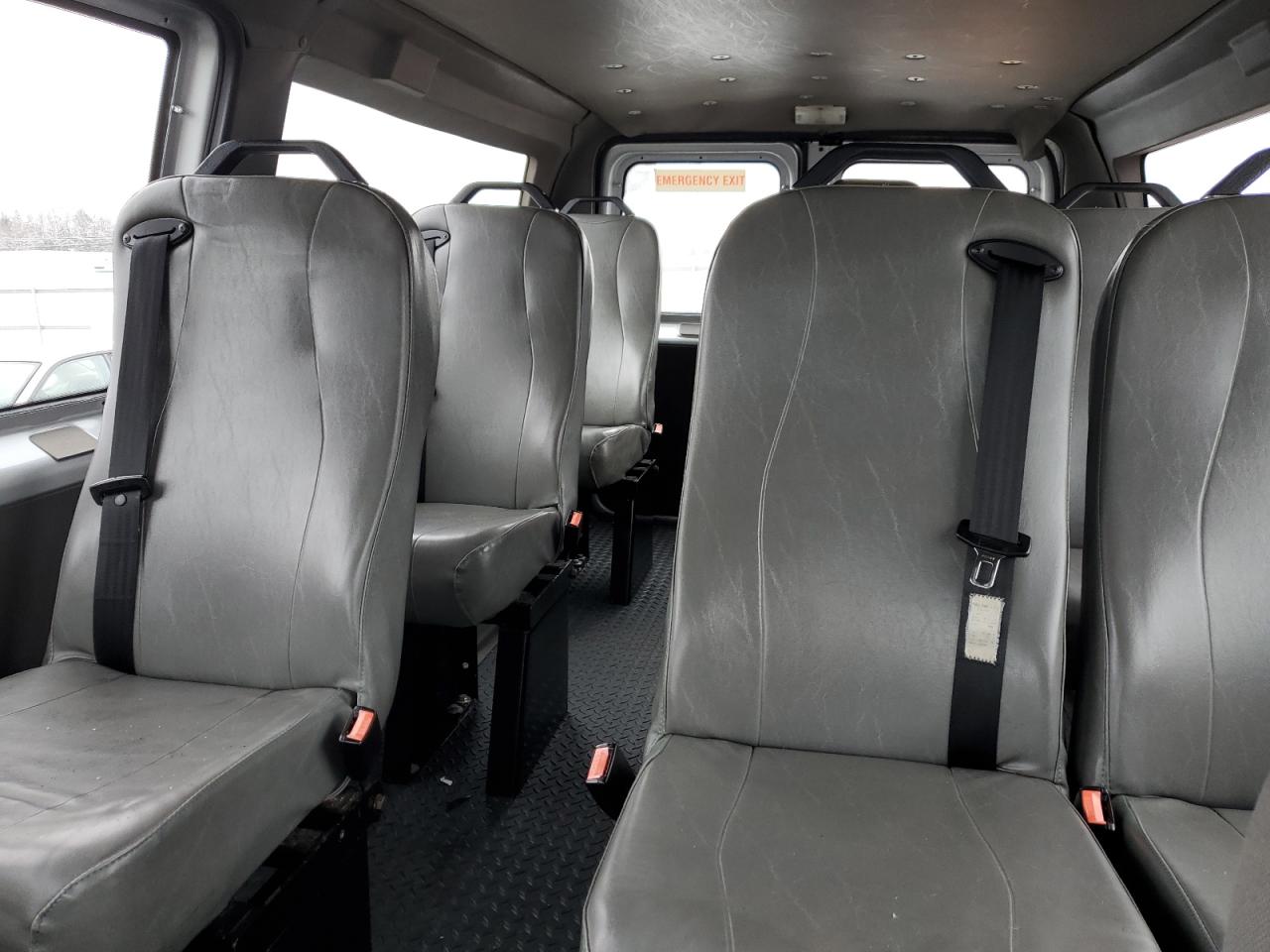 2011 Ford Econoline - Image 10