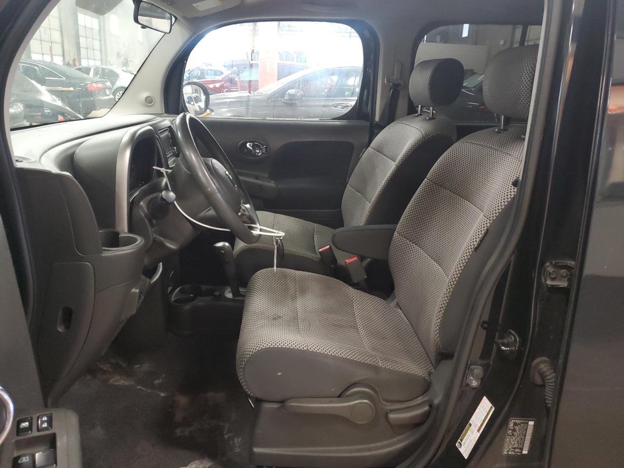 2010 Nissan Cube - Image 7
