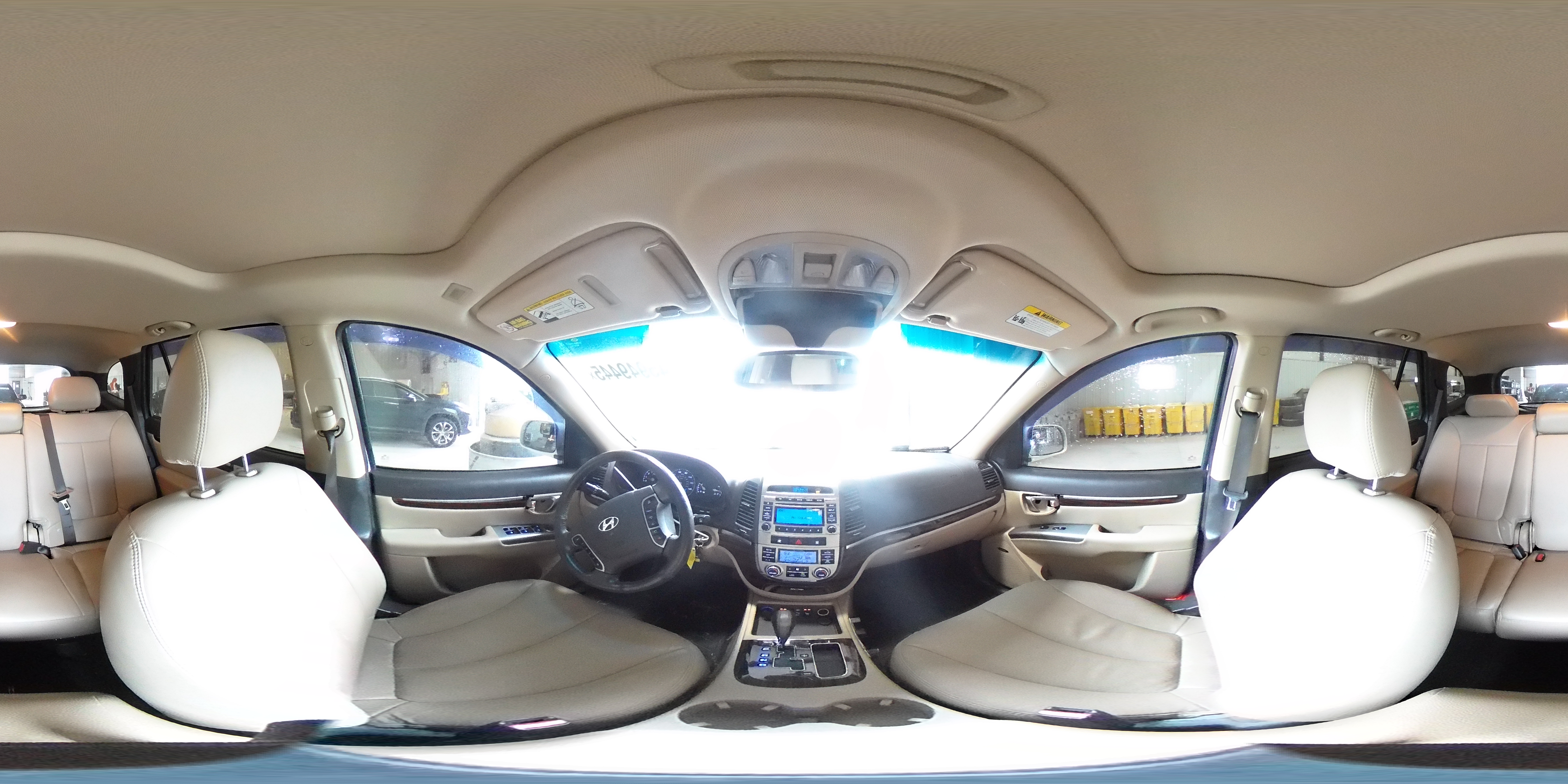 2011 Hyundai Santa Fe - Image 13