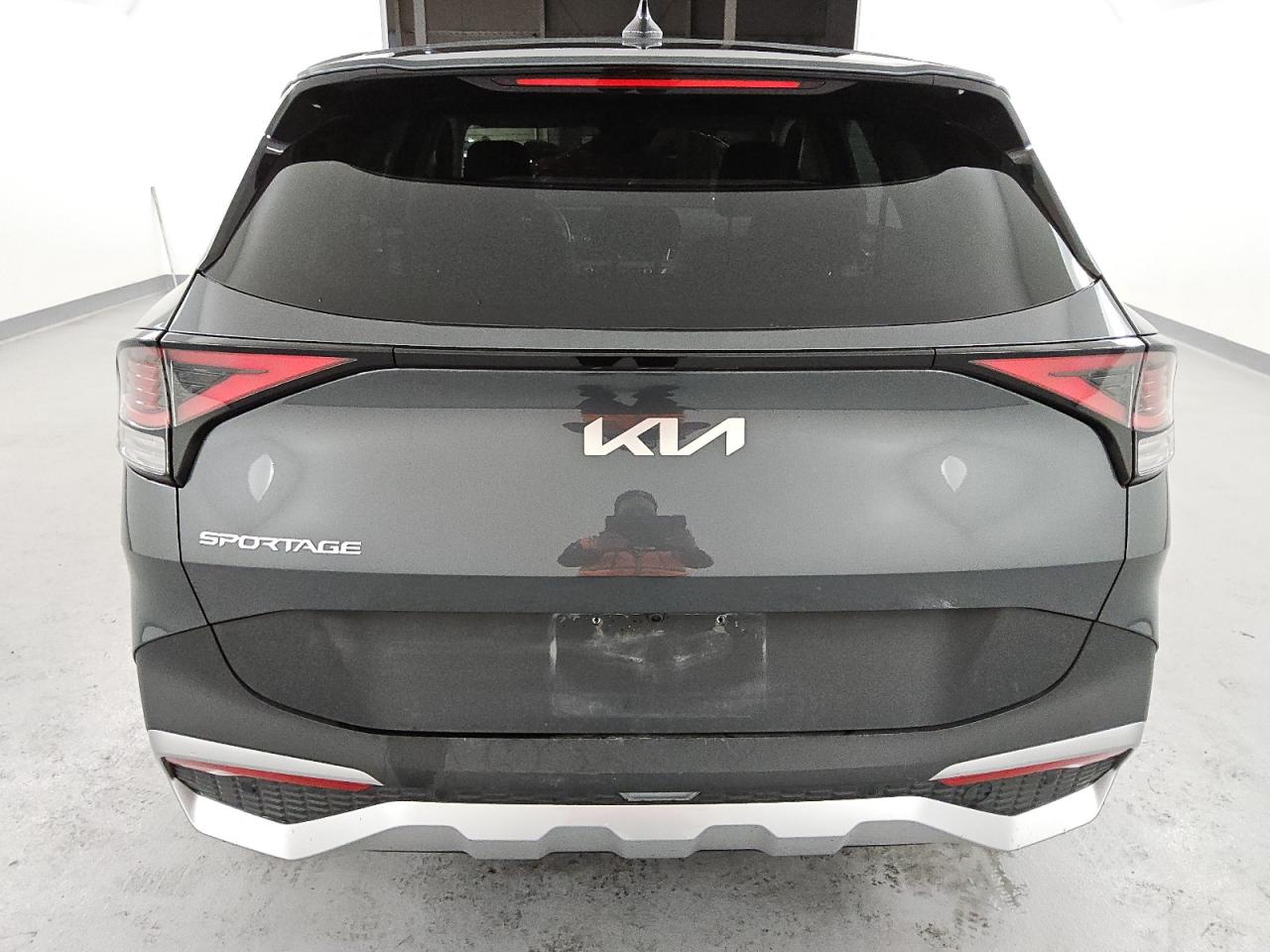 2023 Kia Sportage - Image 6