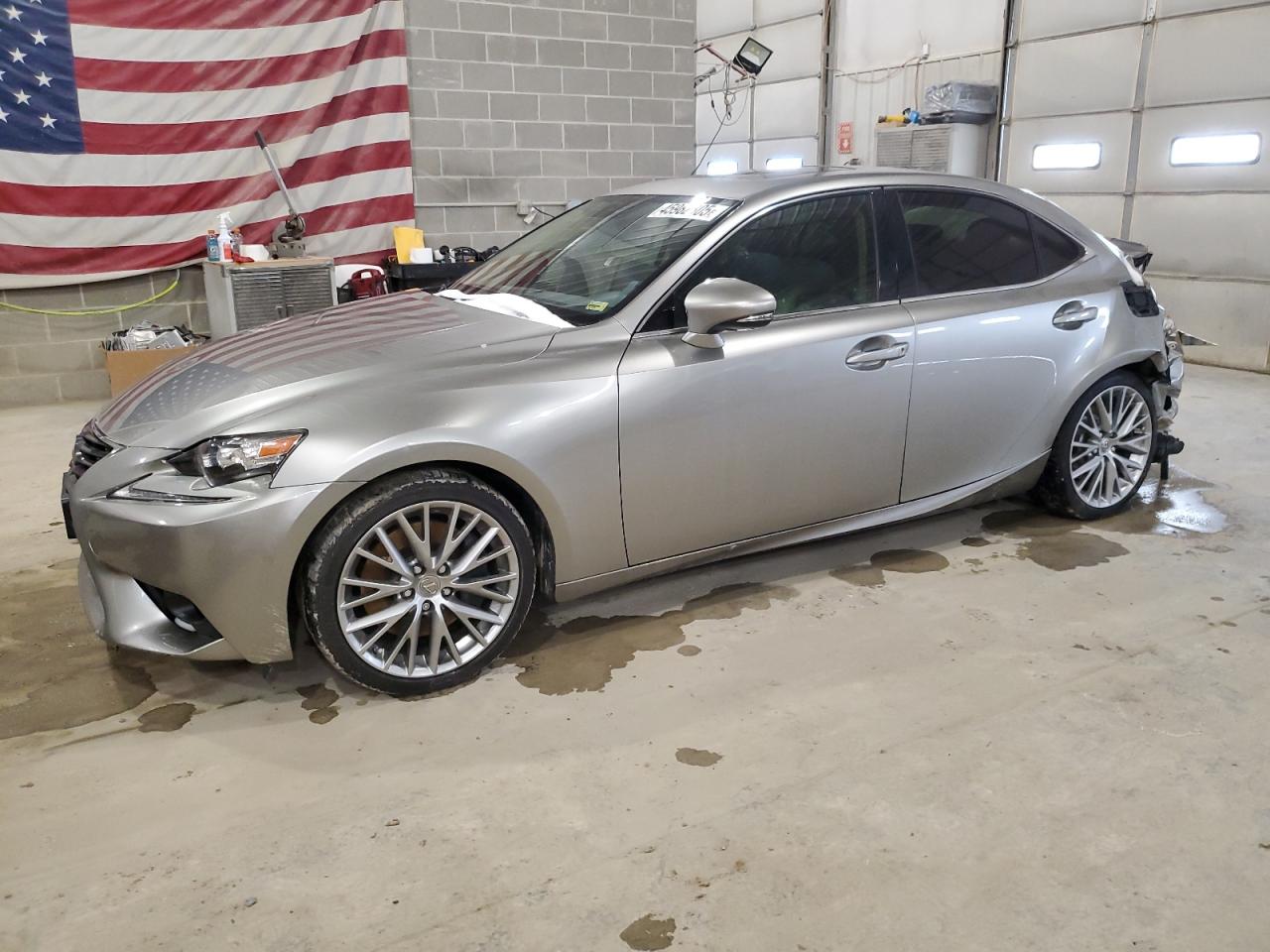 2016 Lexus IS - Image 1