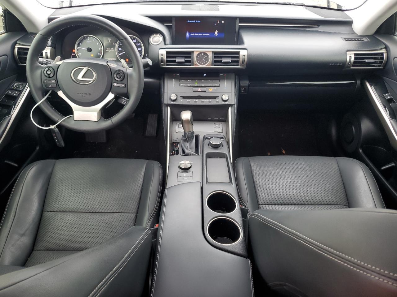 2015 Lexus IS - Image 8