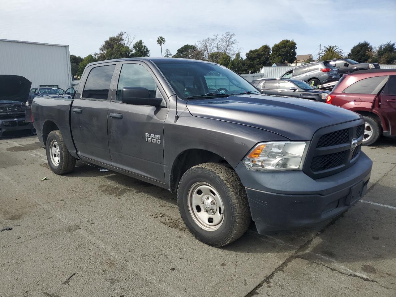 2014 RAM 1500 - Image 4