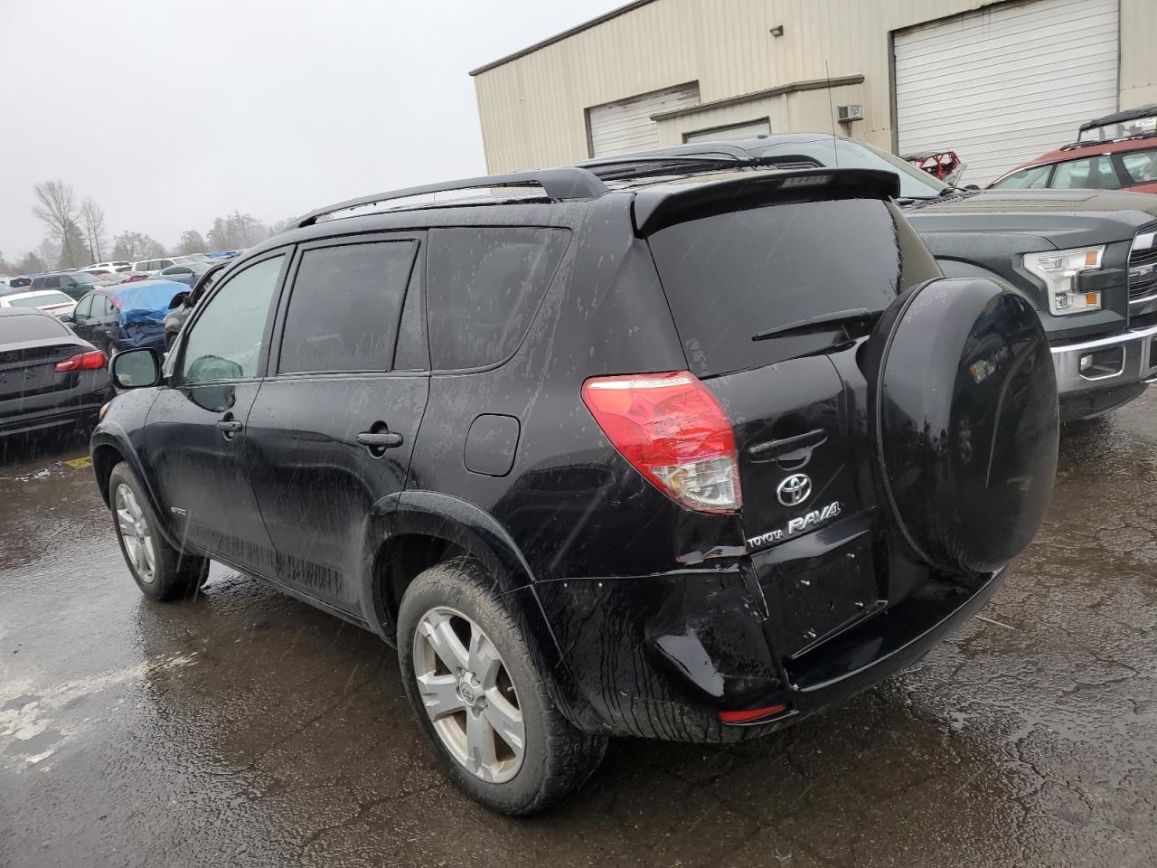 2007 Toyota RAV 4 - Image 2