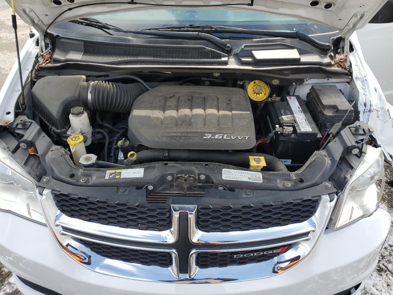 2018 Dodge Caravan - Image 12