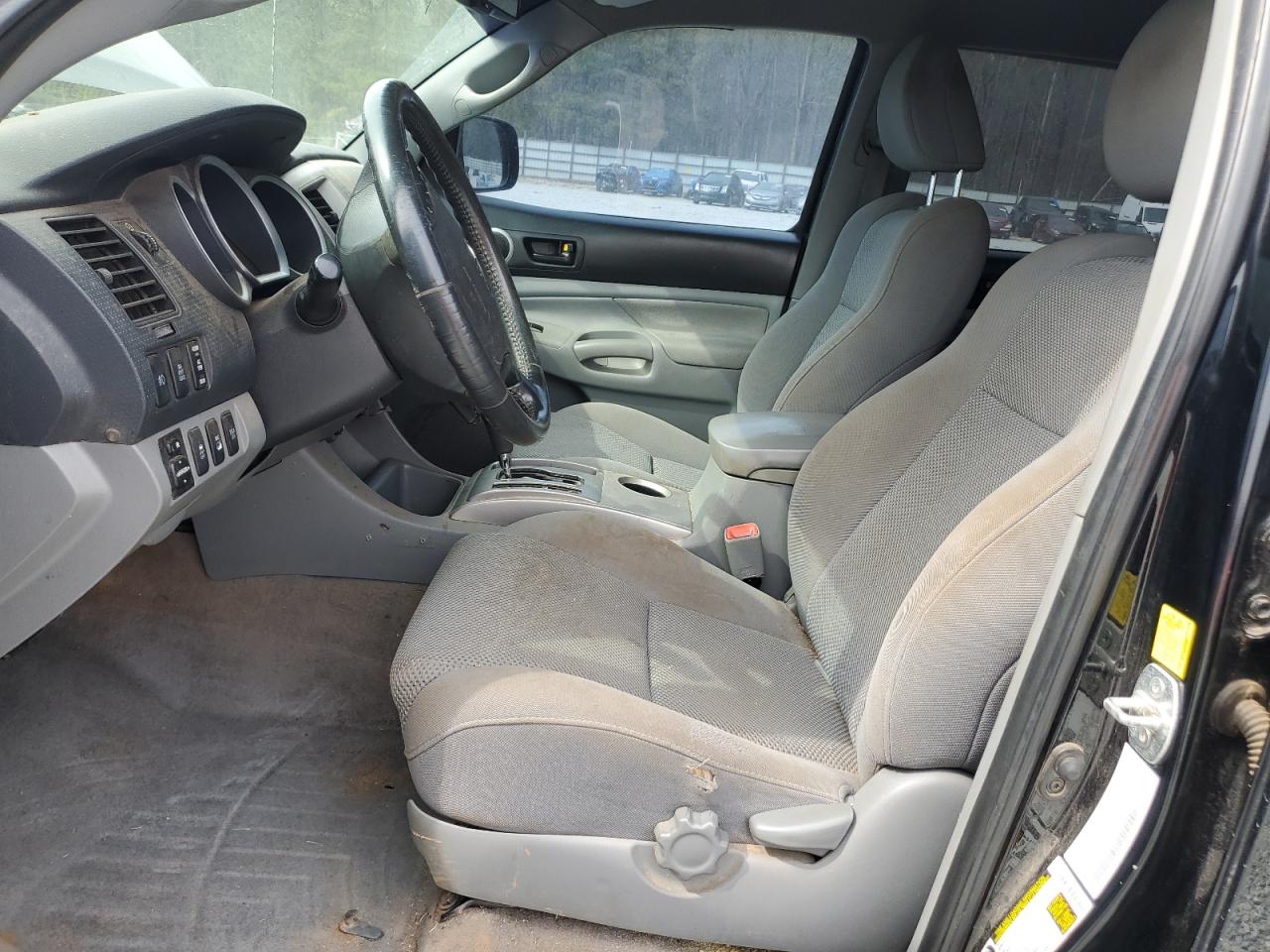 2011 Toyota Tacoma - Image 7