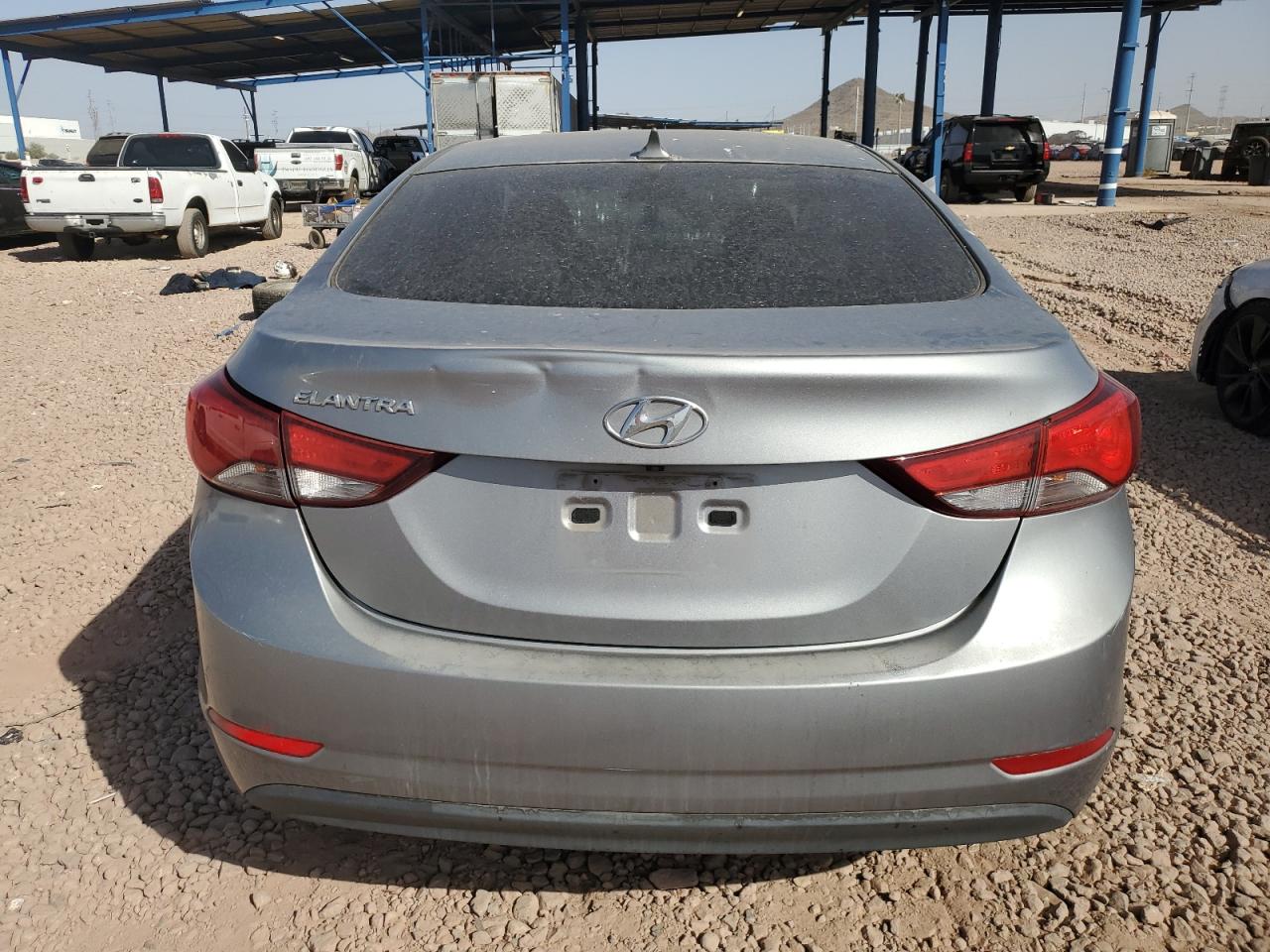 2015 Hyundai Elantra - Image 6