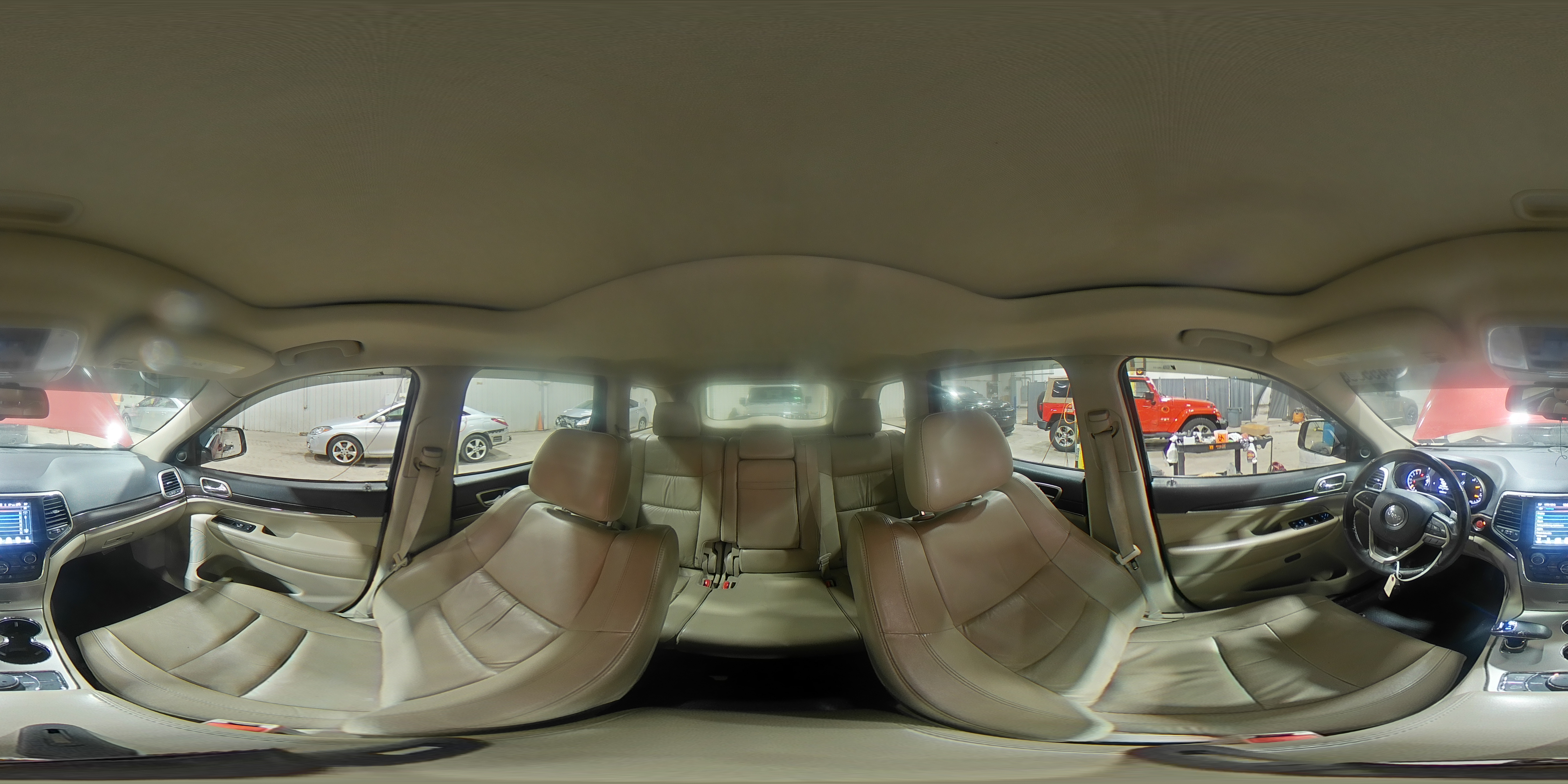 2014 Jeep Grand Cherokee - Image 16