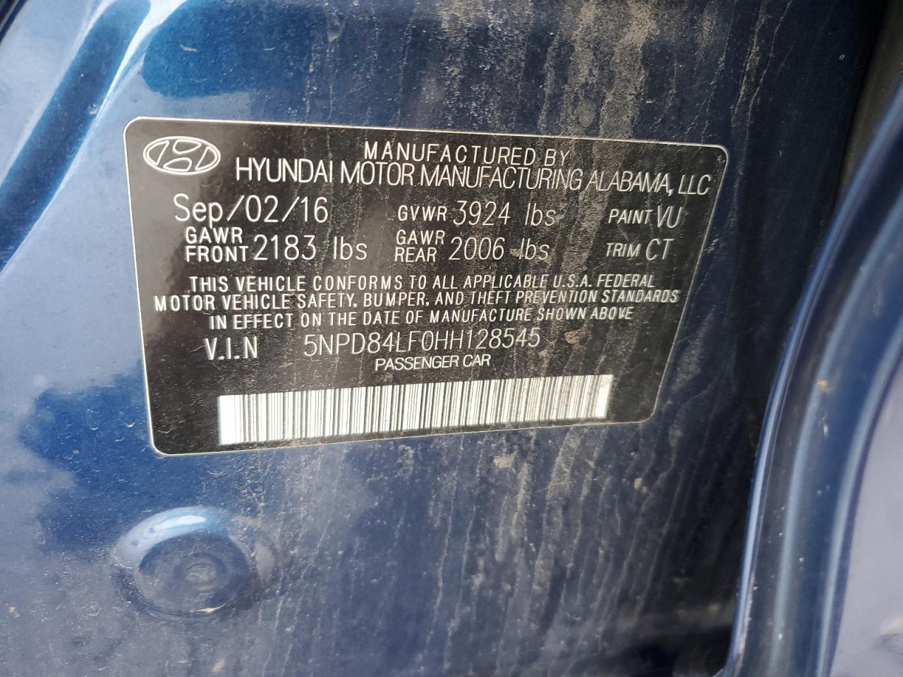 2017 Hyundai Elantra - Image 12