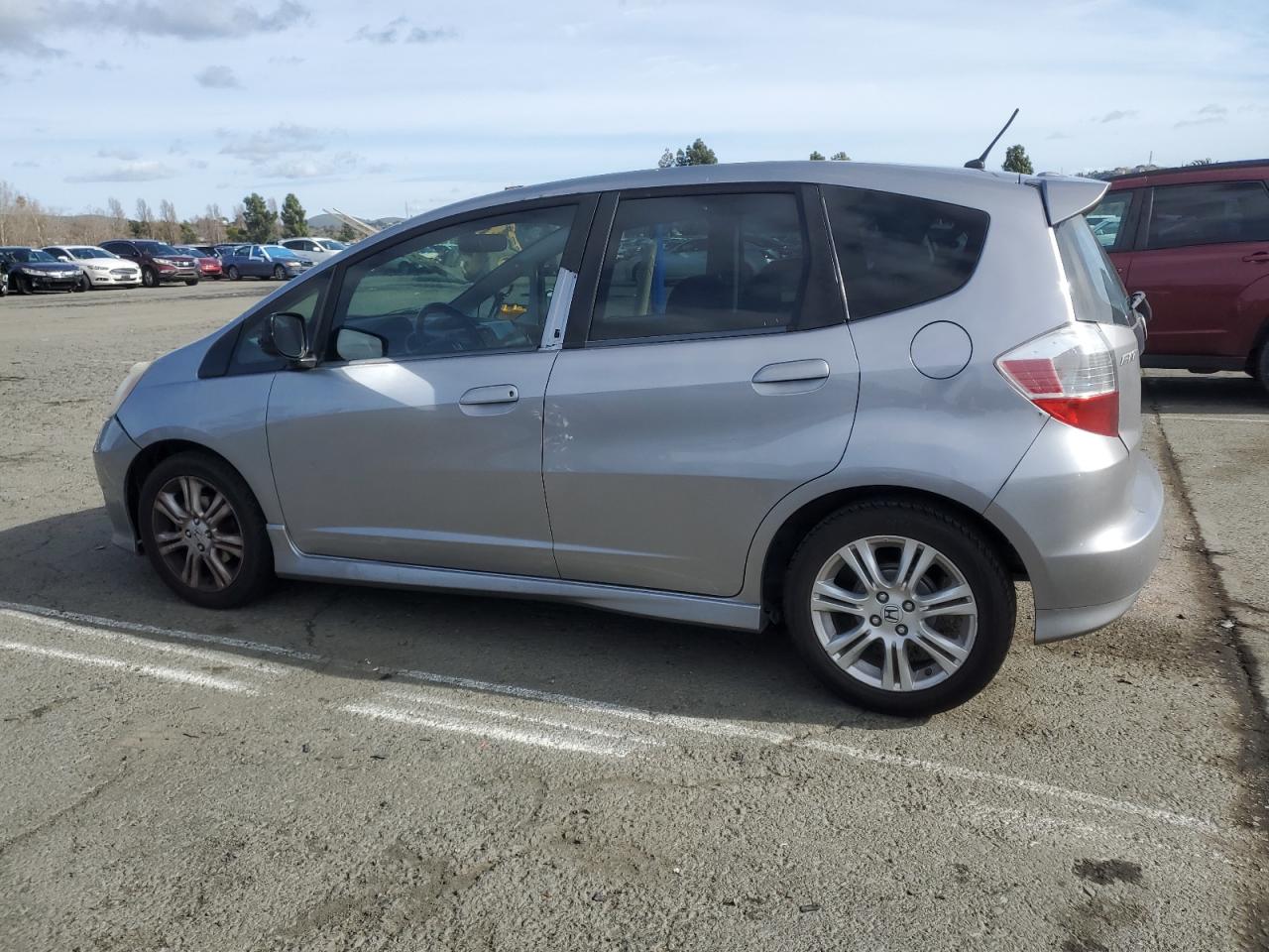 2009 Honda Fit - Image 2