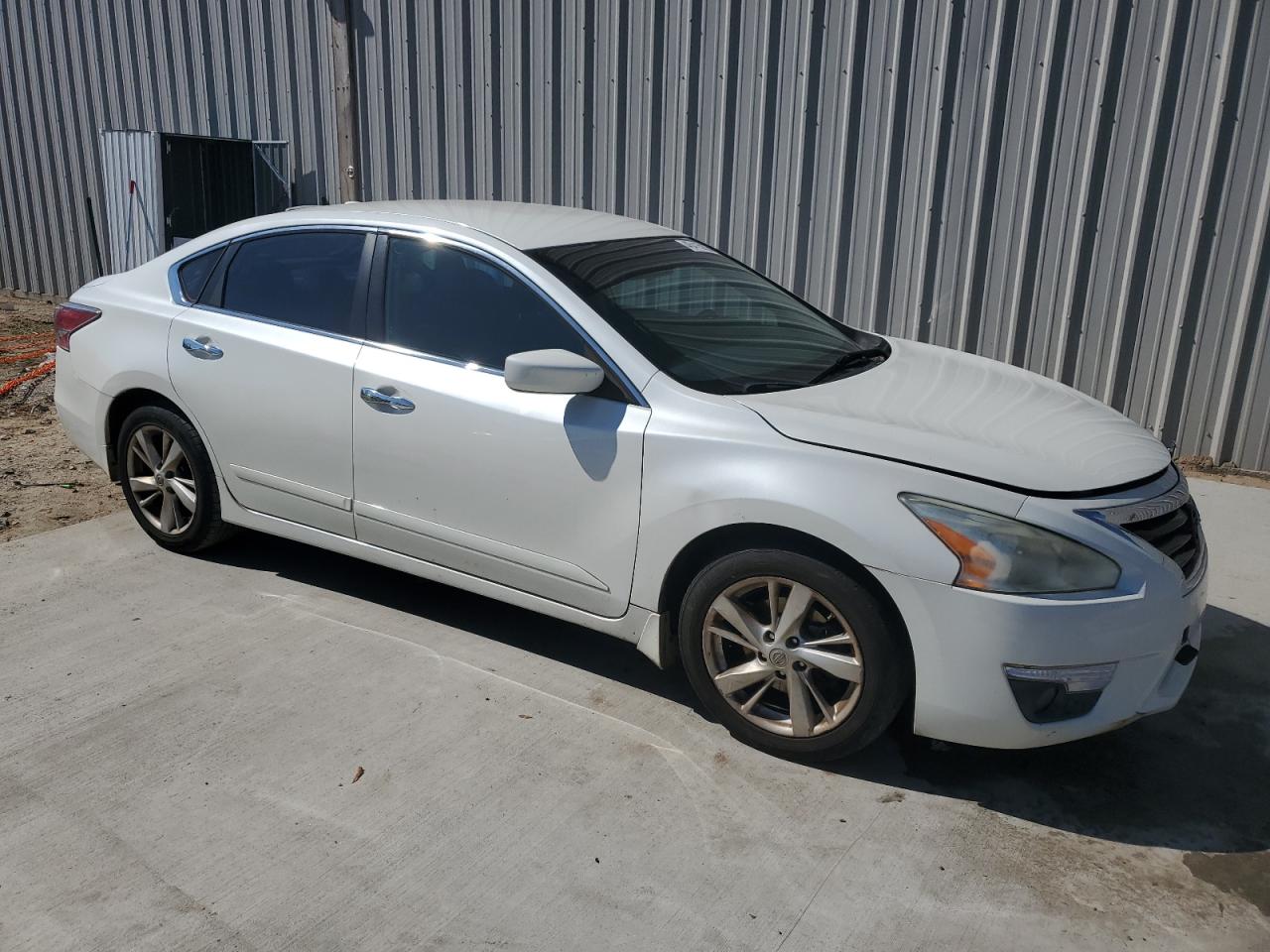 2014 Nissan Altima - Image 4