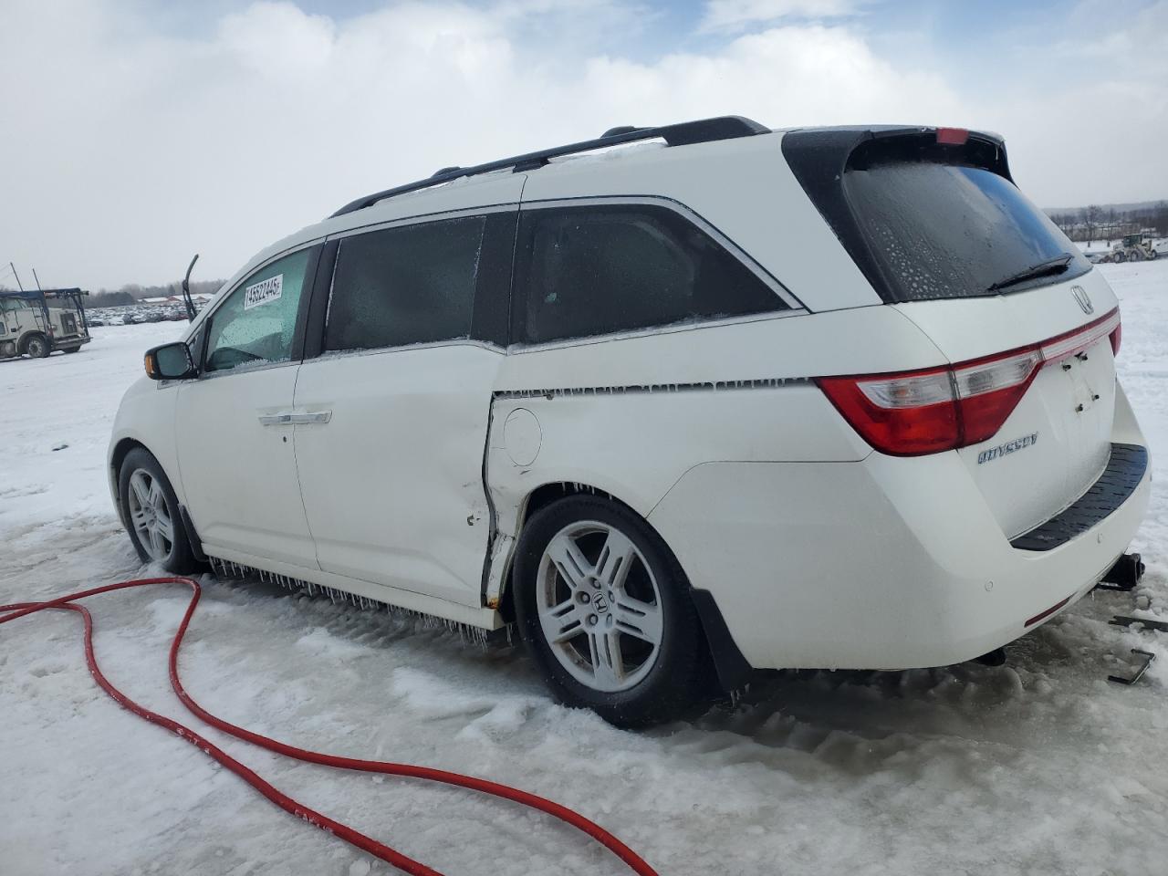 2012 Honda Odyssey - Image 2